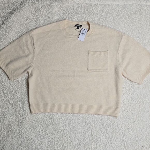 1082 NWT Crew Neck Short Sleeve Chest Pocket Sweater Sz Small - Picture 1 of 5